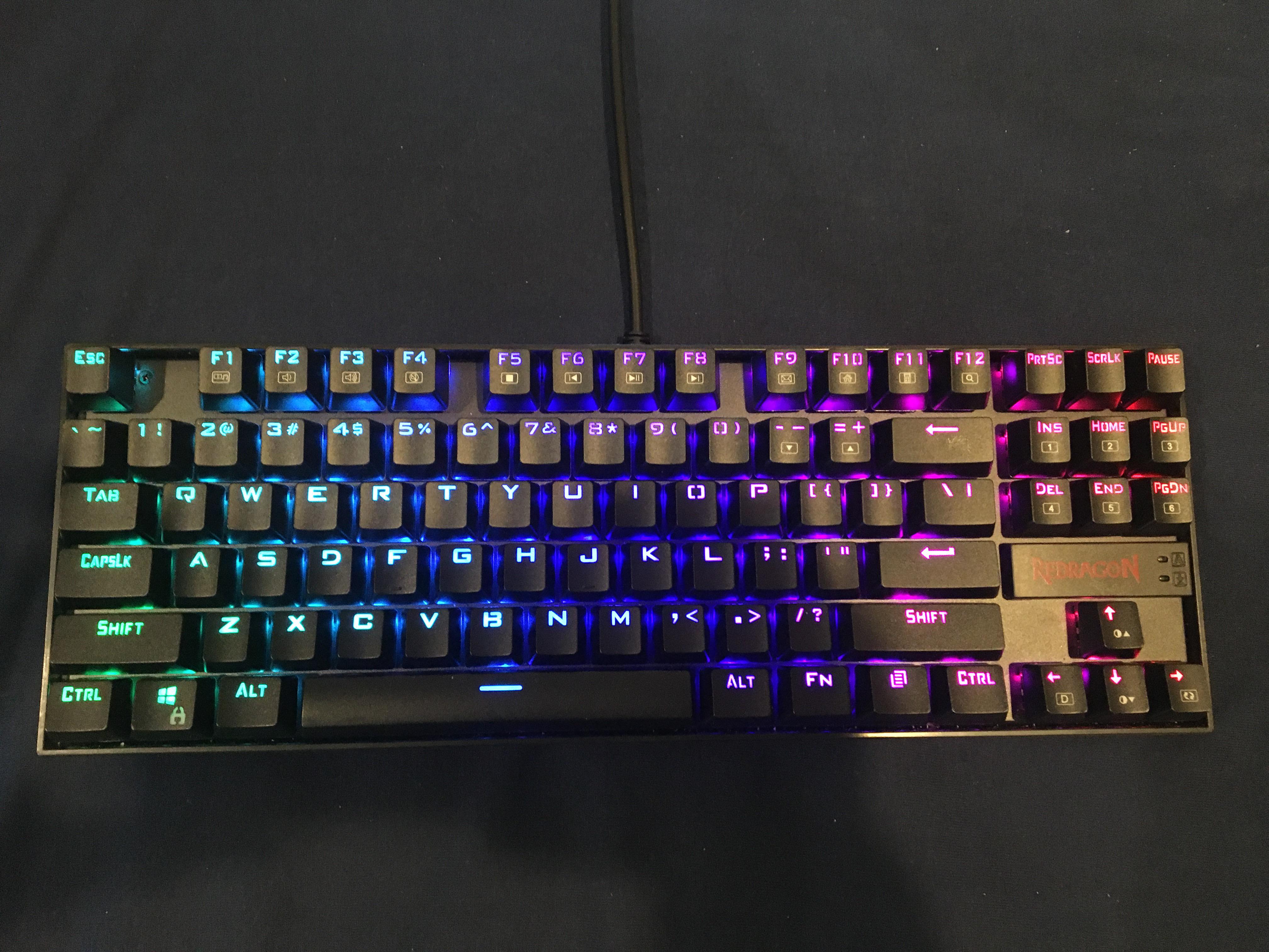 <small>Redragon K552</small>