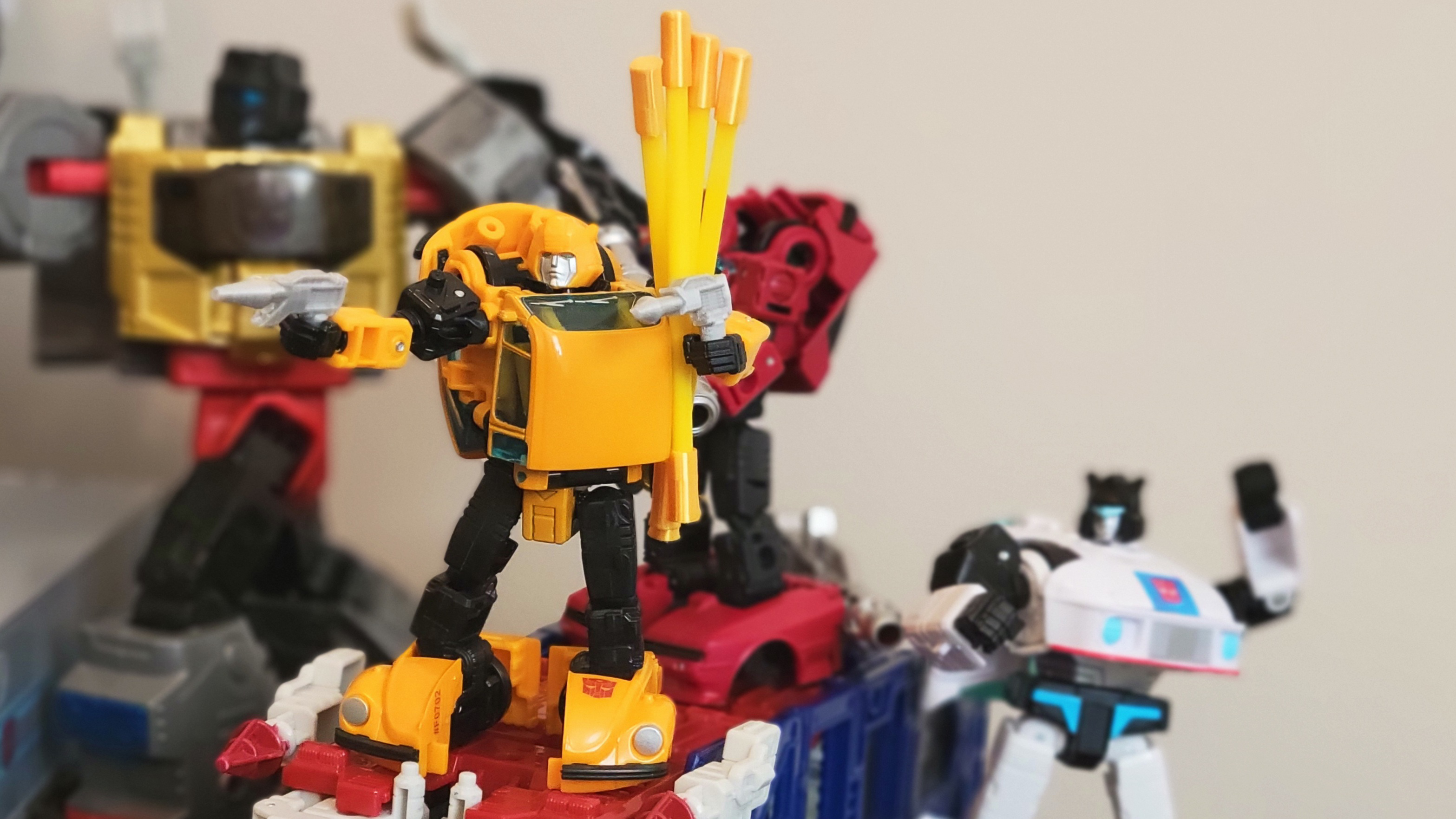 I probably should have taken Grimlock out of the shot, and everyone else, too. But hey I'm an amateur at this. Cut me some slack.